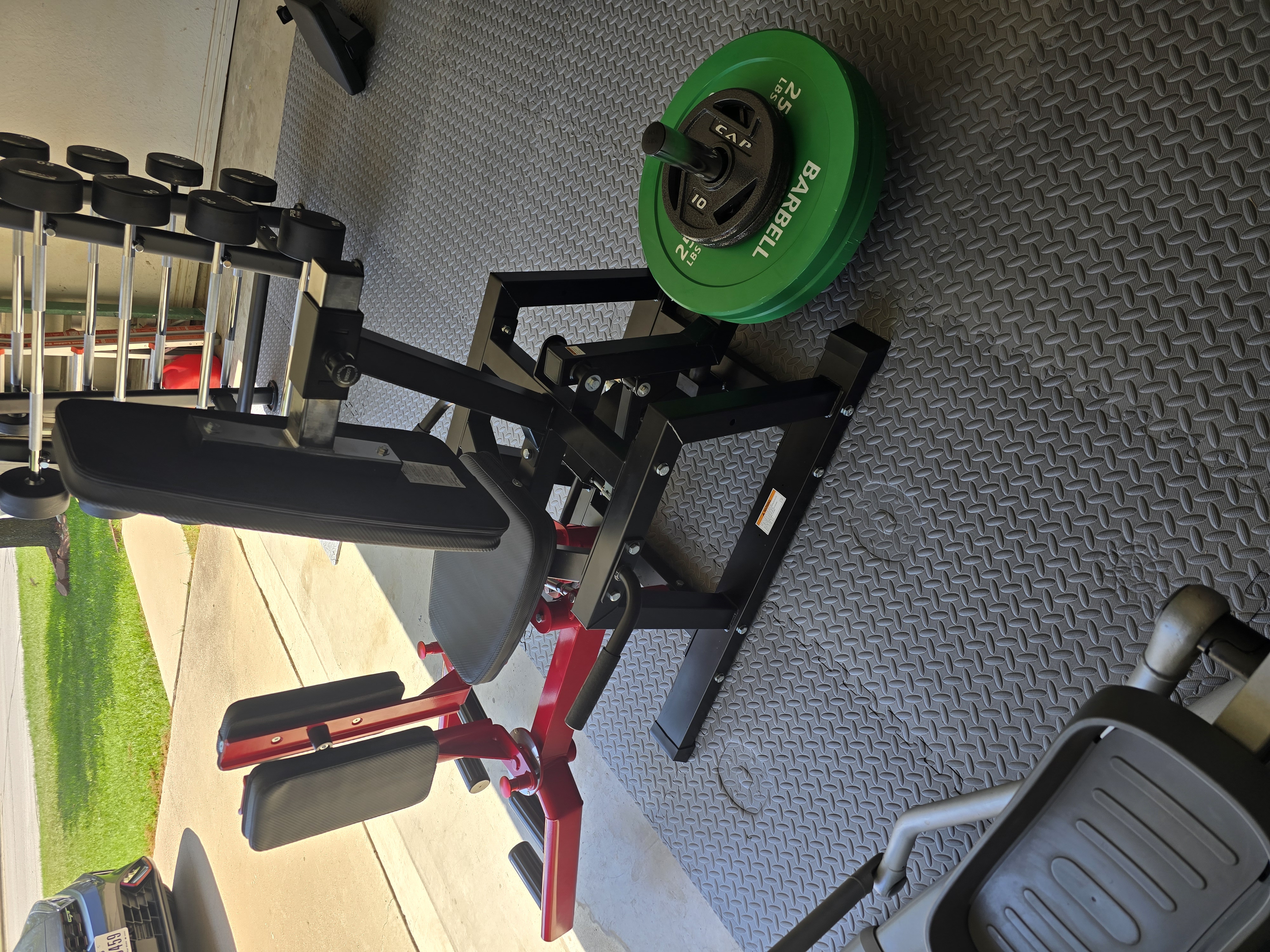 Garage gym photo 3
