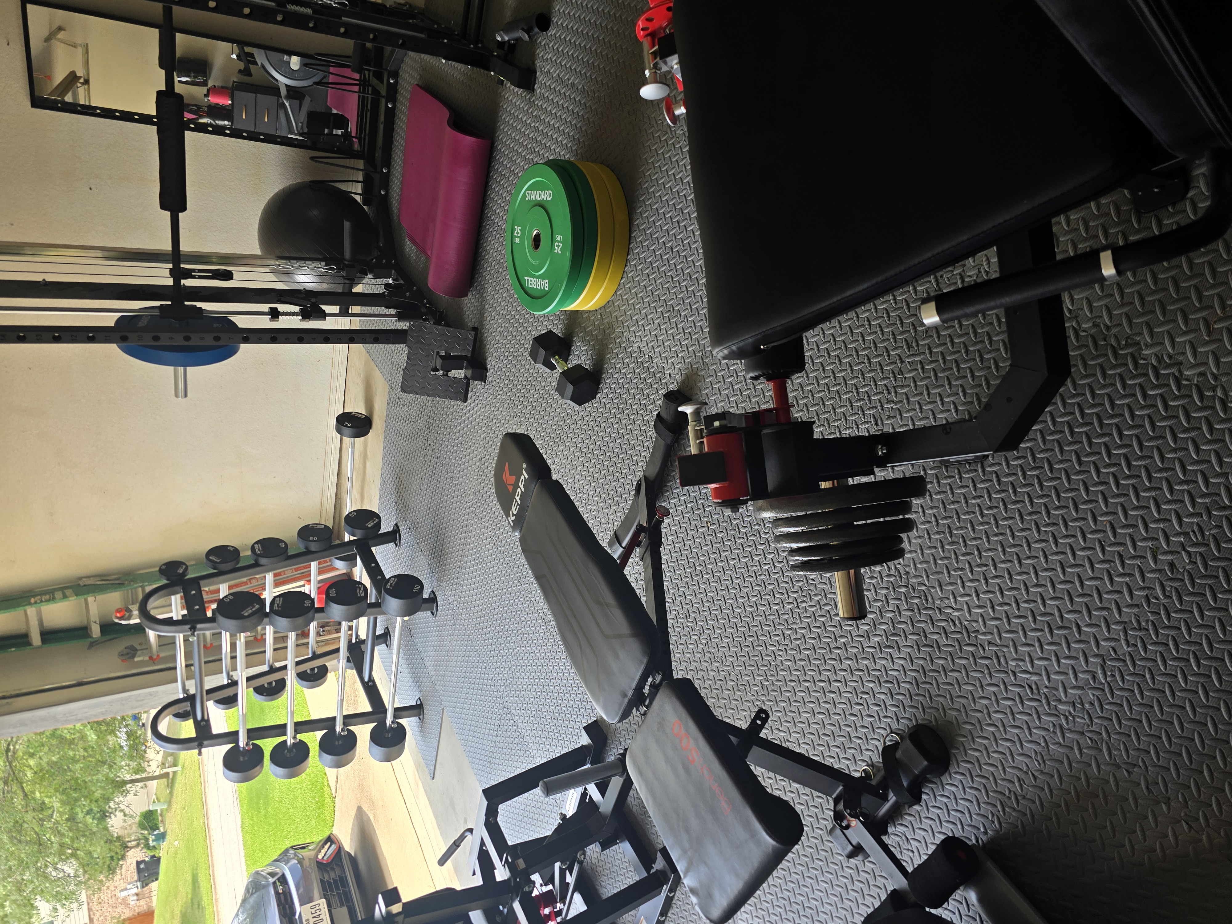Garage gym photo 5