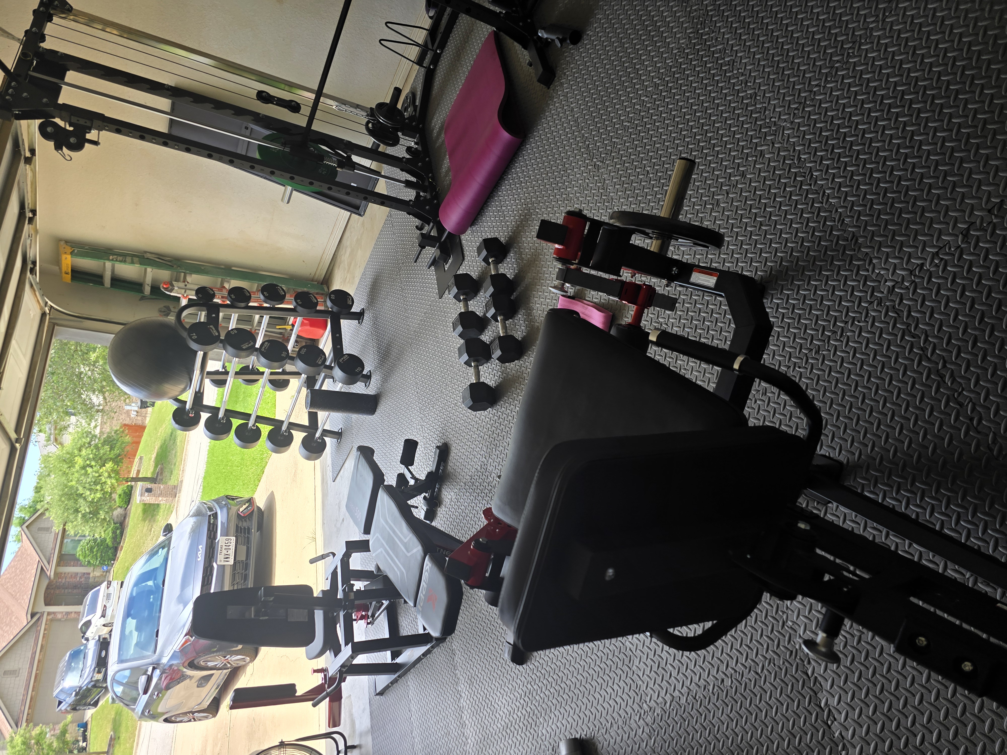 Garage gym photo 6